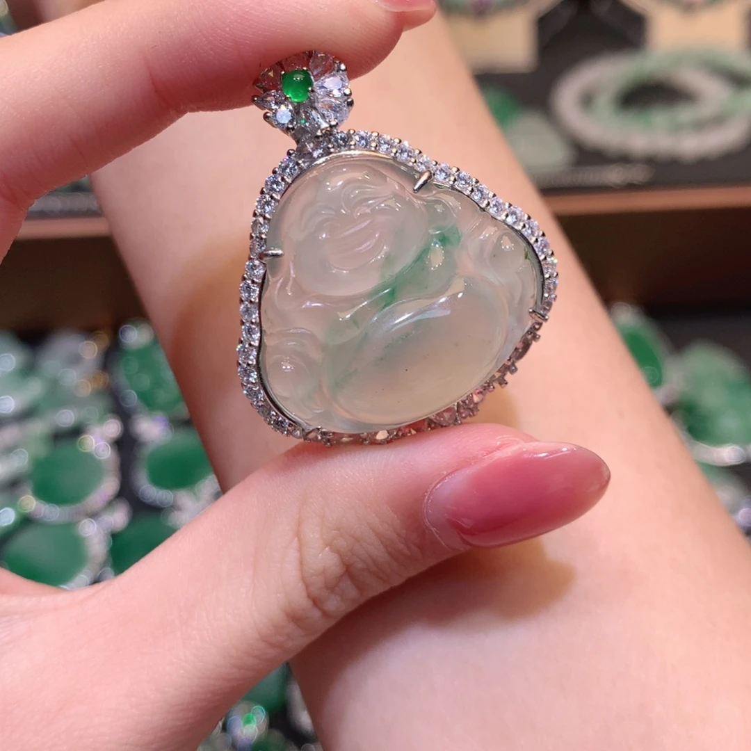 石英质玉（非洲翠）银S925镶嵌颈饰佛公