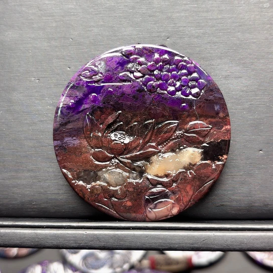 苏纪石（舒俱来）未镶嵌圆牌