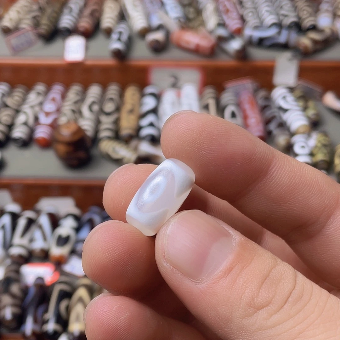 未镶嵌颈饰玛瑙/玉髓