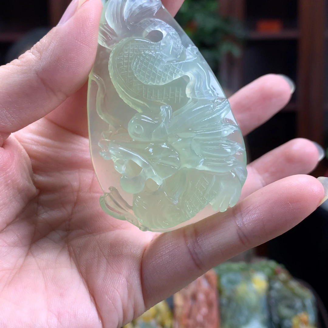 未镶嵌蛇纹石玉颈饰