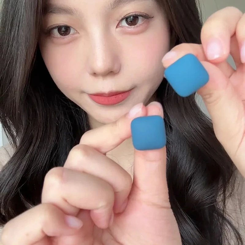 蓝色磨砂方形~简约几何方块耳钉女复古港风气质耳饰-SX