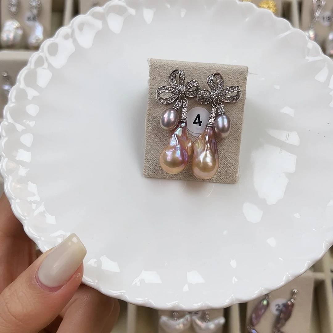 银S925镶嵌淡水珍珠耳饰