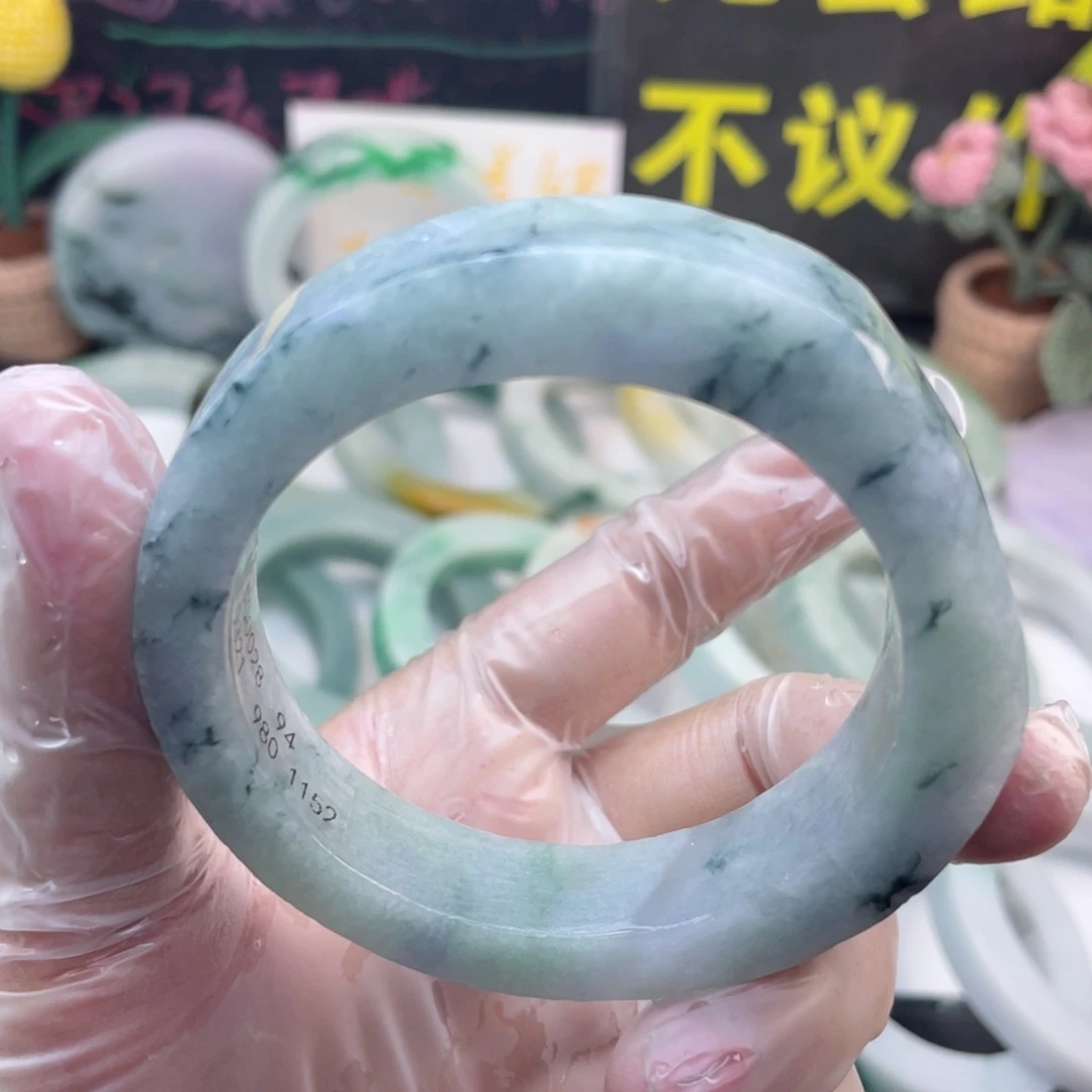 定制翡翠未镶嵌纯天然A货翡翠手镯