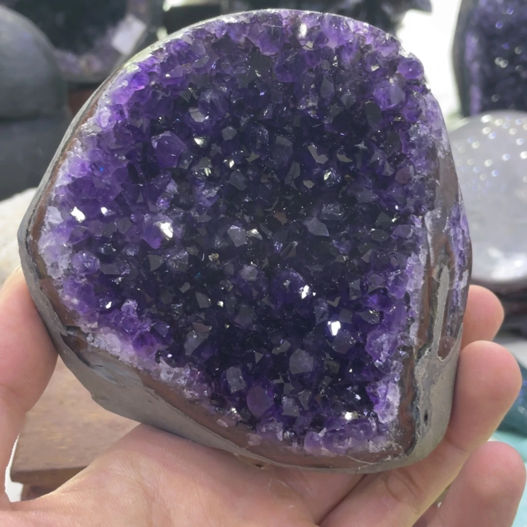 未镶嵌珠宝半成品水晶