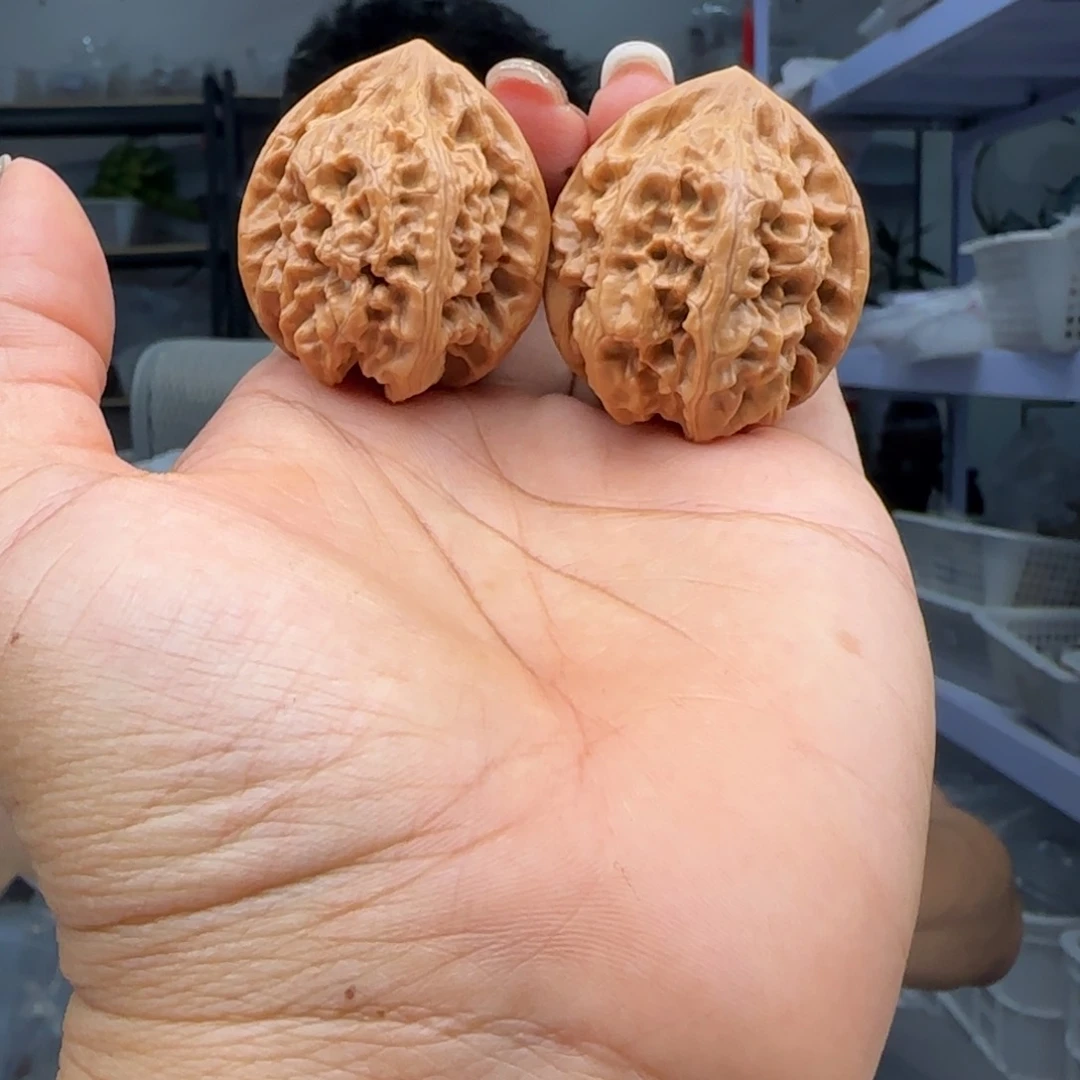 文玩核桃把件38承德粗筋