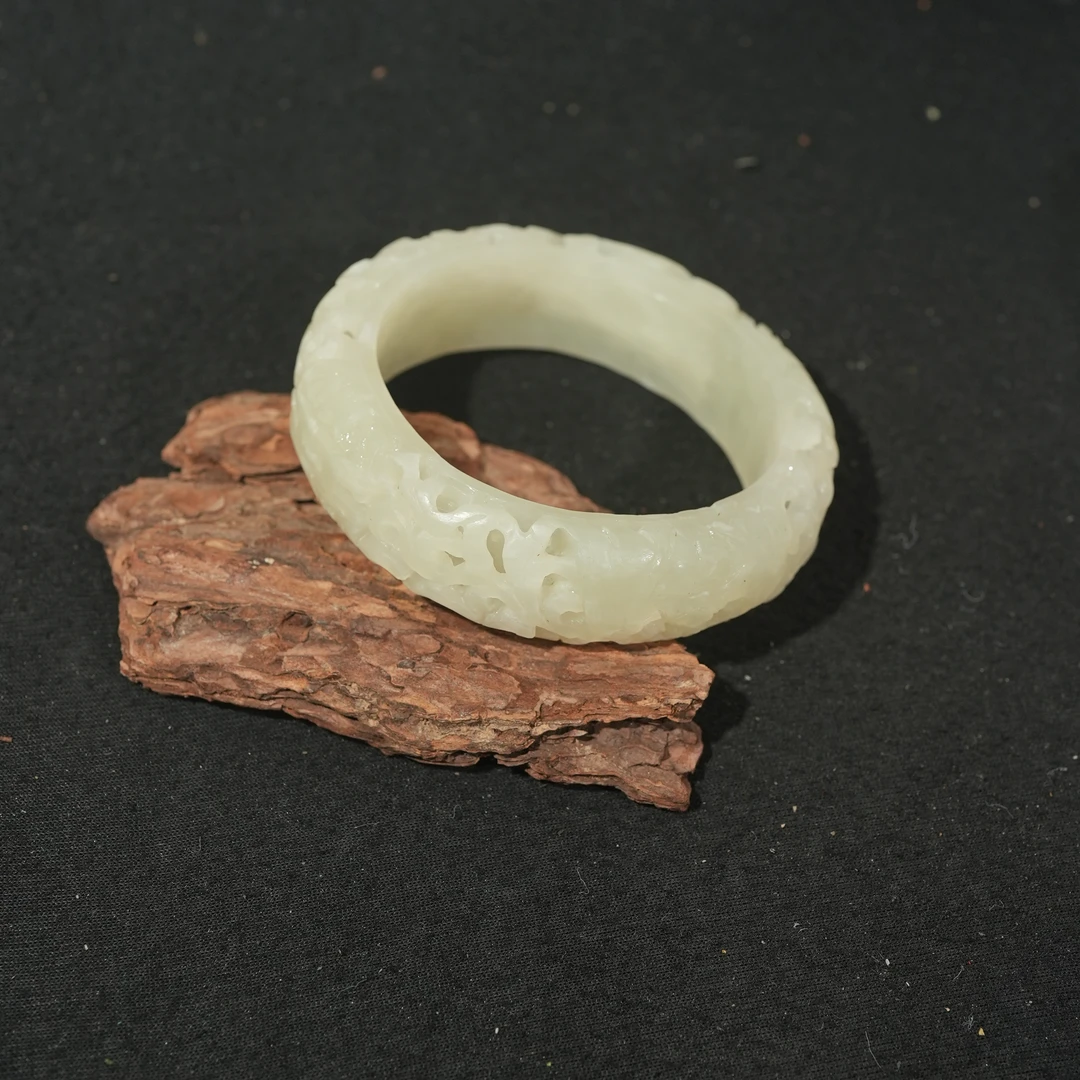 12.27香港王老板-和田玉手镯6z73