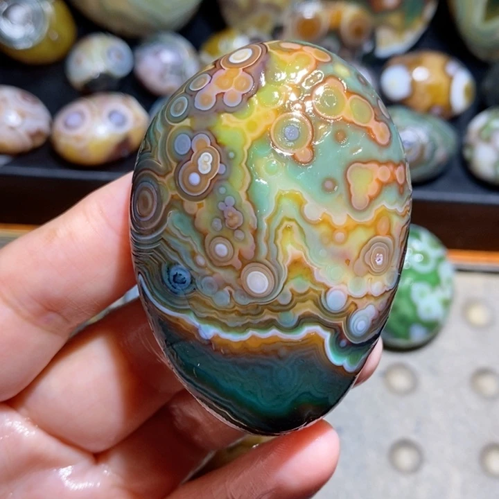 未镶嵌玛瑙/玉髓珠宝半成品115