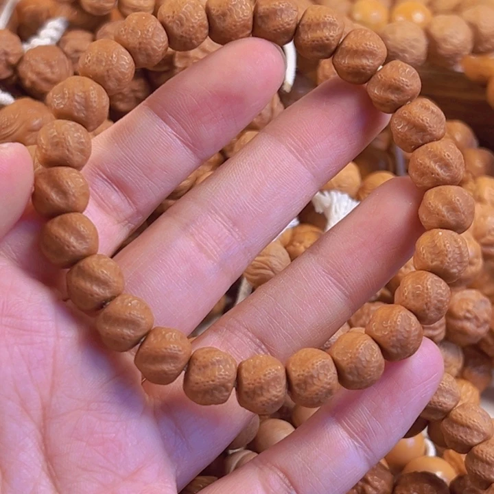 小10左右灵蛇猴头手串