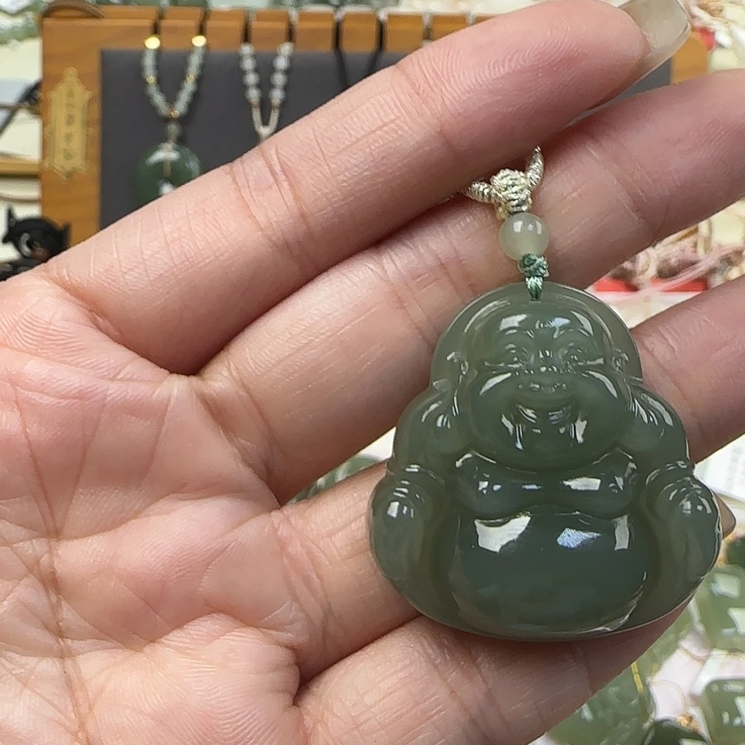 温***阳和田玉未镶嵌颈饰