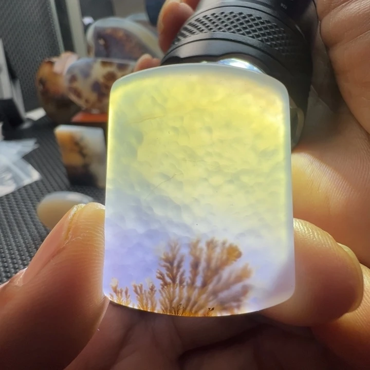 未镶嵌玛瑙/玉髓珠宝奇石