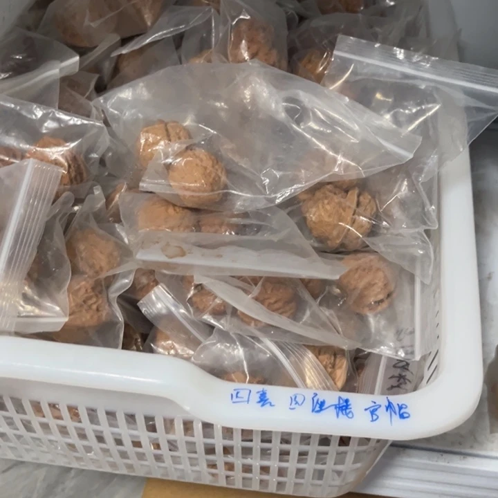 文玩核桃吊坠随机发