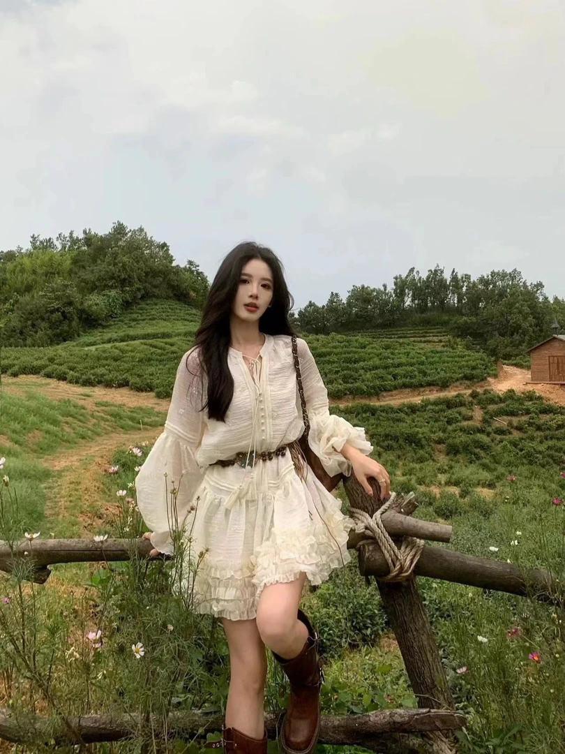 【一颗甜桃】yikett克莱蒙公路长袖连衣裙女春秋收腰氛围感穿搭气质