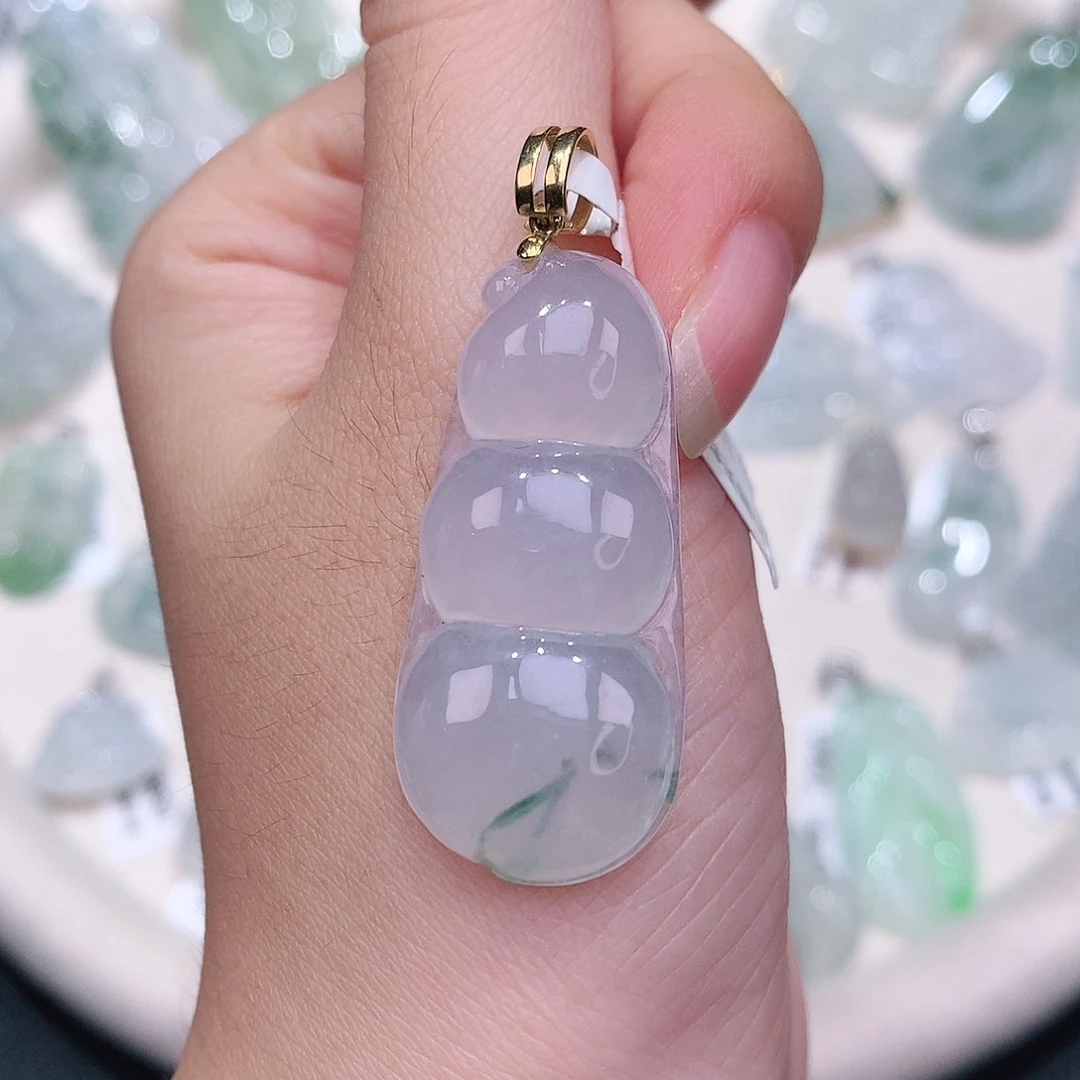 翡翠18K金镶嵌颈饰35.8-16.5-6.6