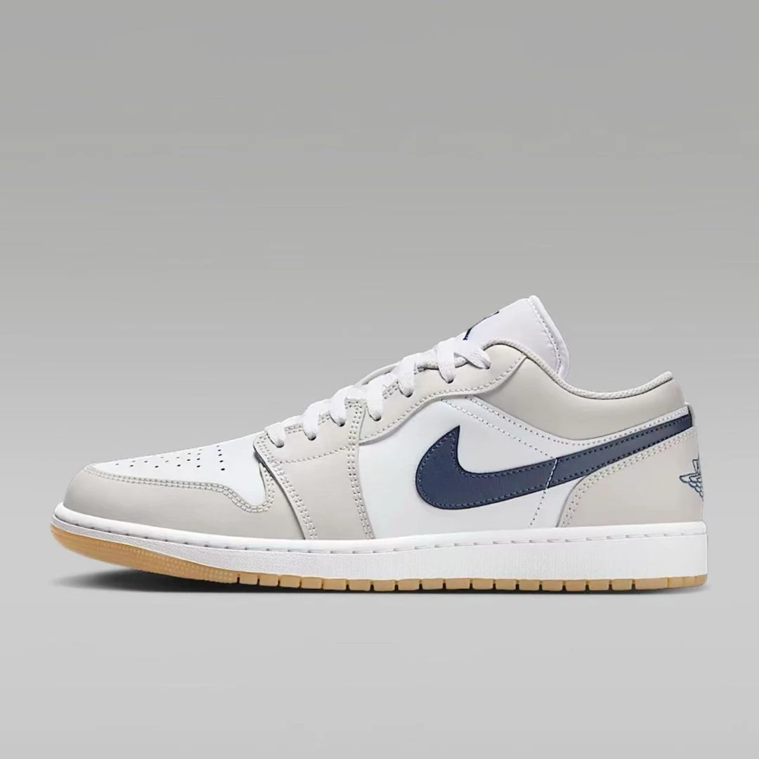 NIKE/耐克【秋季新品】 AJ1男子商场同款低帮白灰休闲鞋 553558146