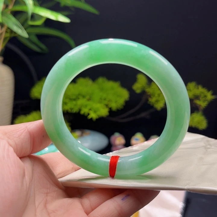 未镶嵌手镯翡翠58