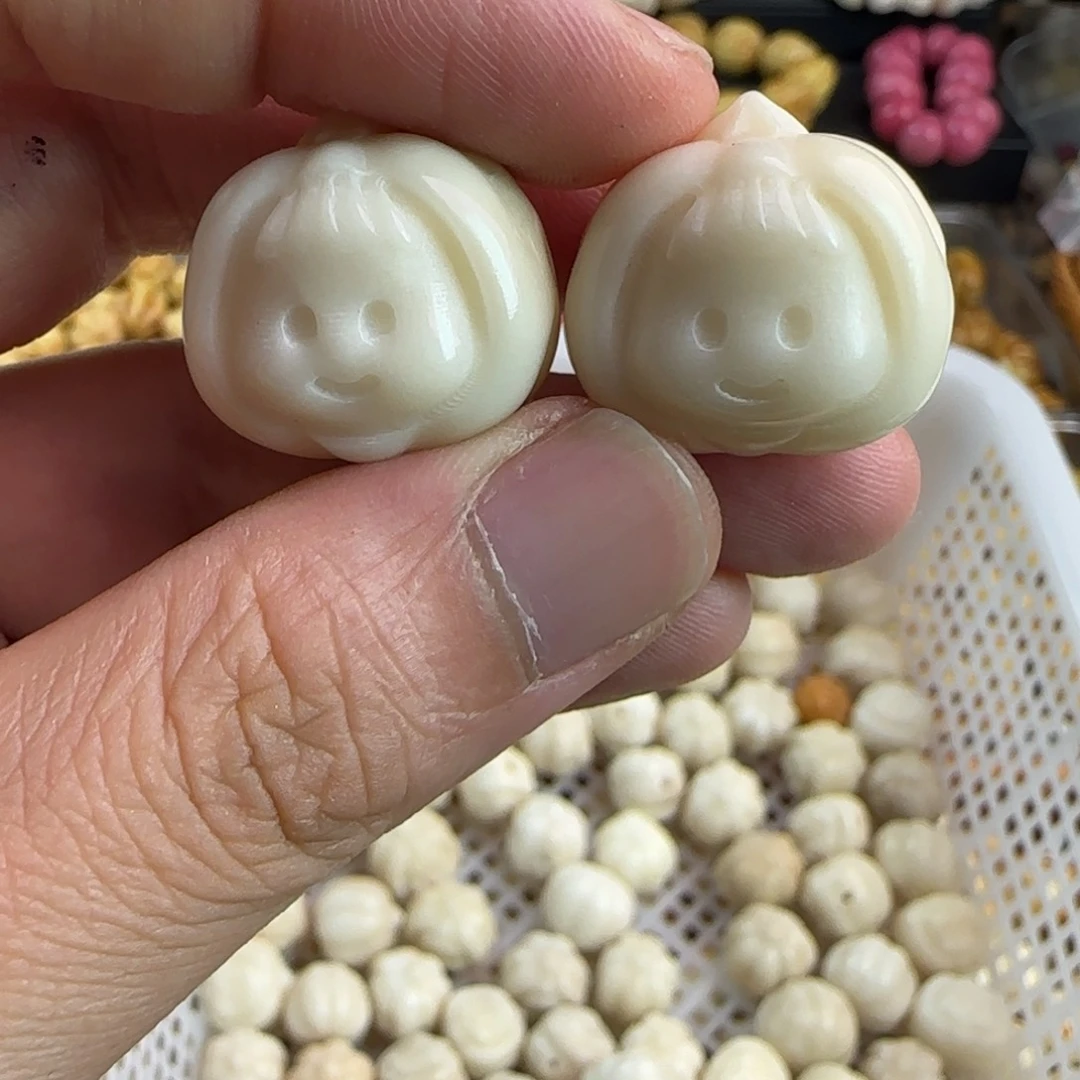 手串菩提根/象牙果微瑕疵白色南瓜多妹5颗（2单1颗）