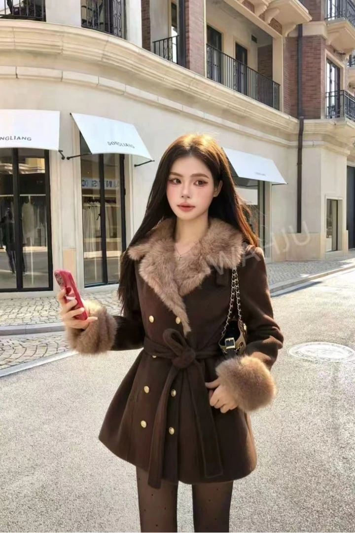 画解WAHJU古着秀场千金氛围感系带收腰双排扣毛呢外套