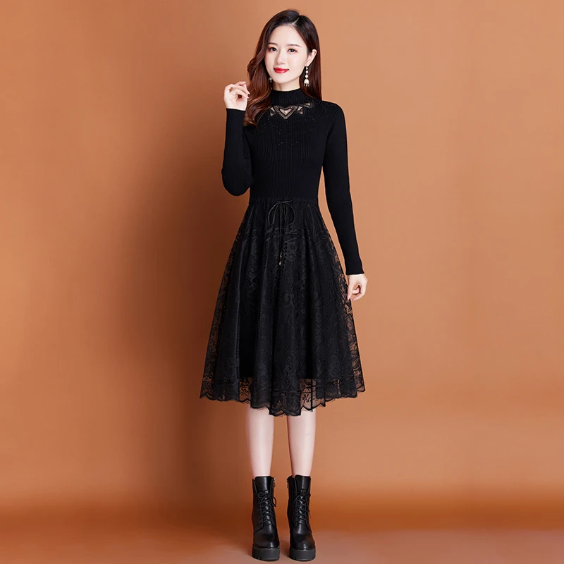 黑色连衣裙春秋2025年新款气质配大衣毛衣裙蕾丝针织打底裙秋冬