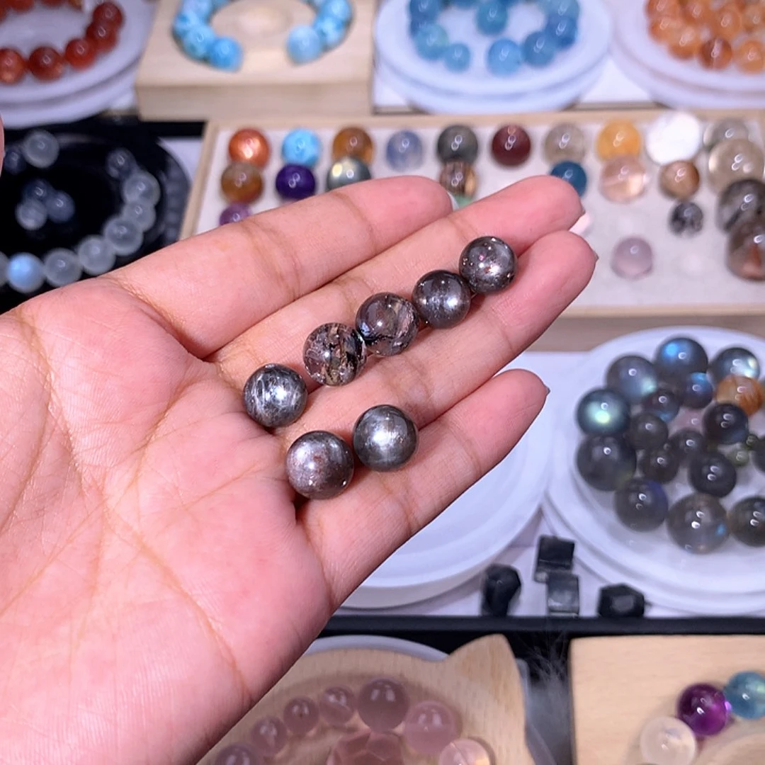 水晶珠宝半成品未镶嵌八****?