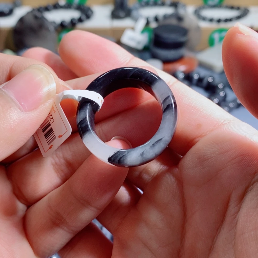 石英质玉未镶嵌手链