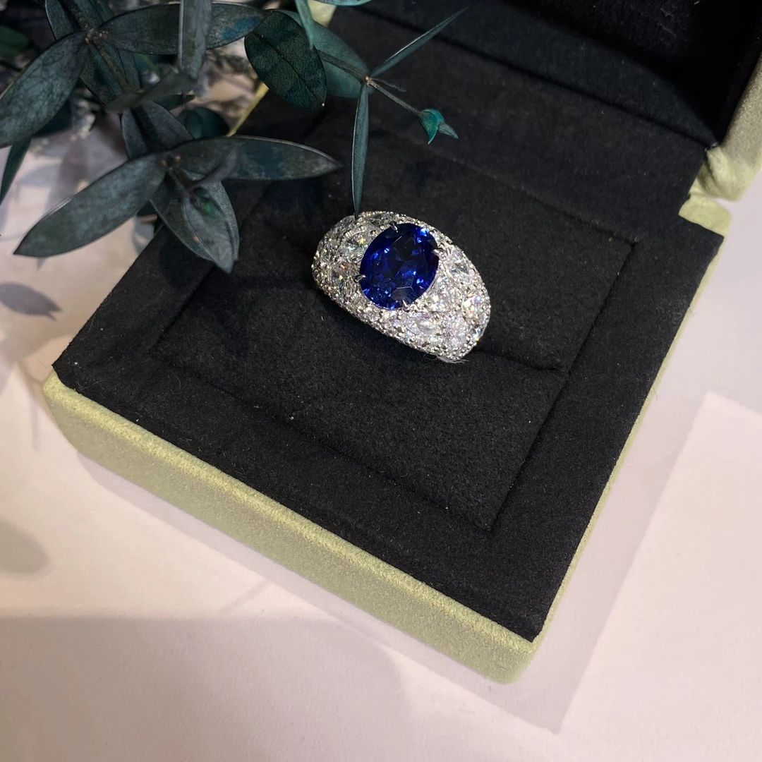 培育蓝宝石铂金培育蓝宝石戒指【主石：3.628ct】
