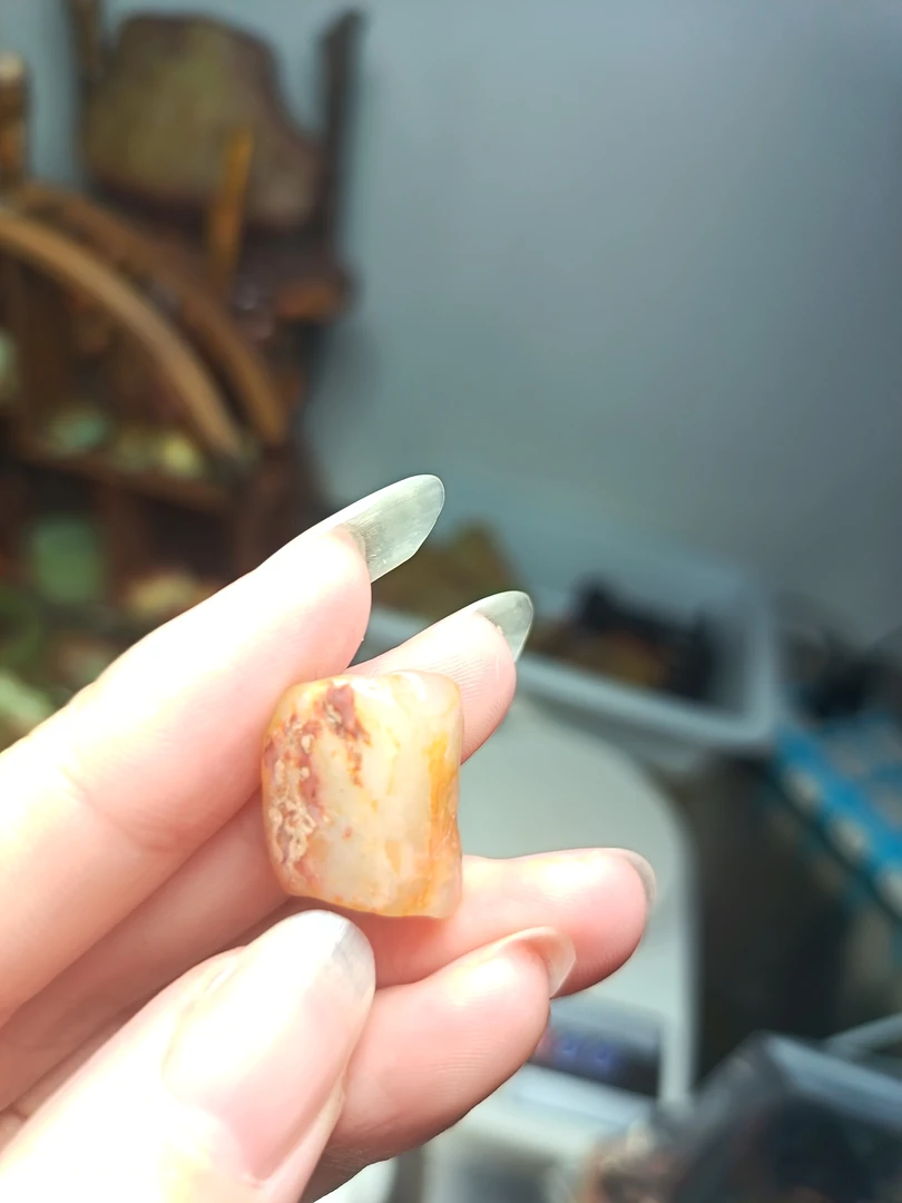 和田玉黄白玉挂坠