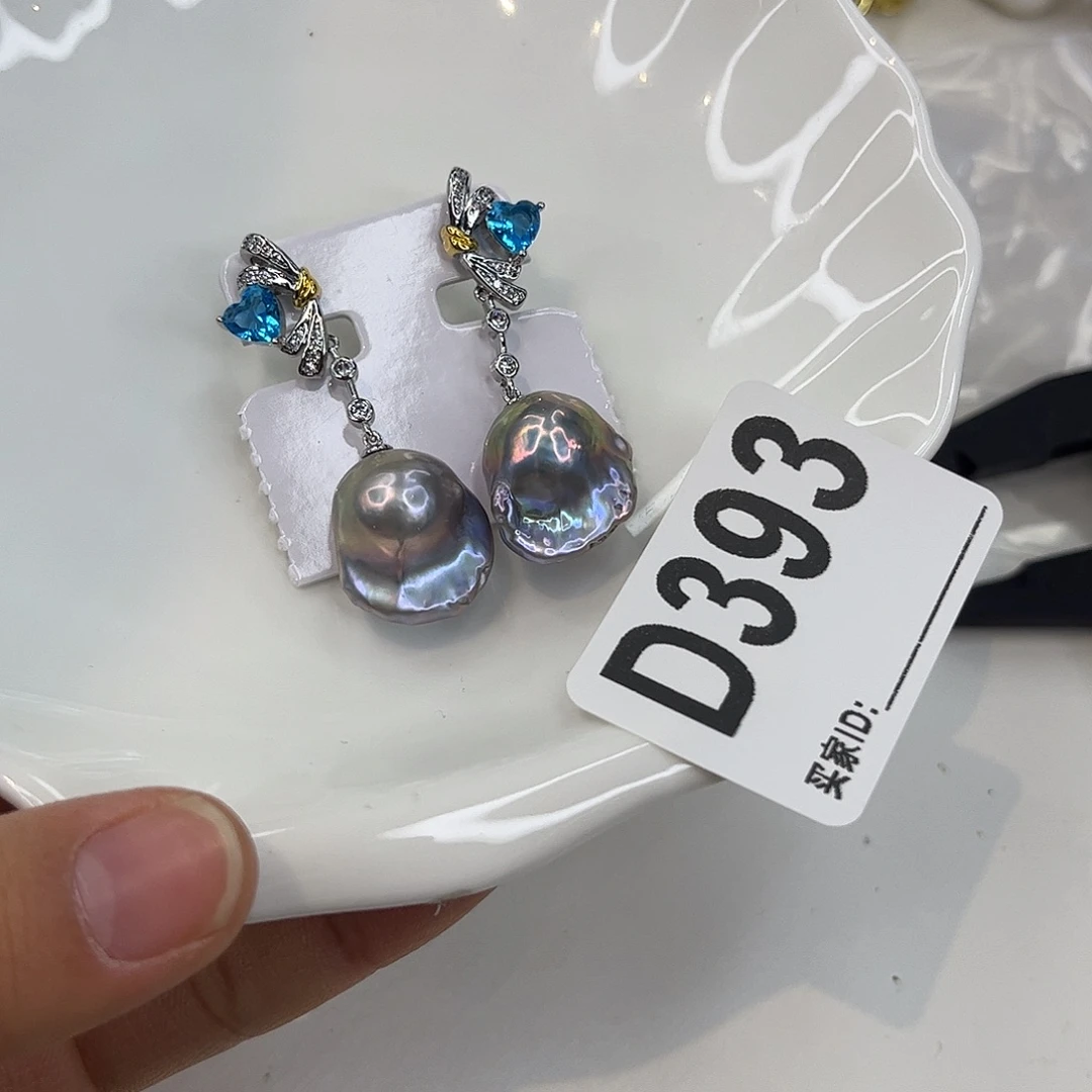 淡水珍珠合金耳饰