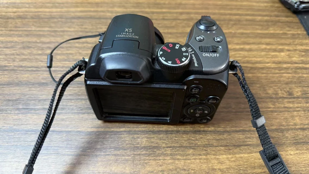 9新   通用x5 15倍变焦