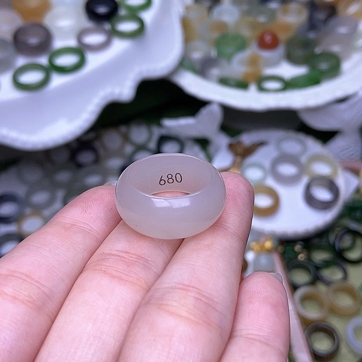 和田玉戒指未镶嵌18.1樱花粉