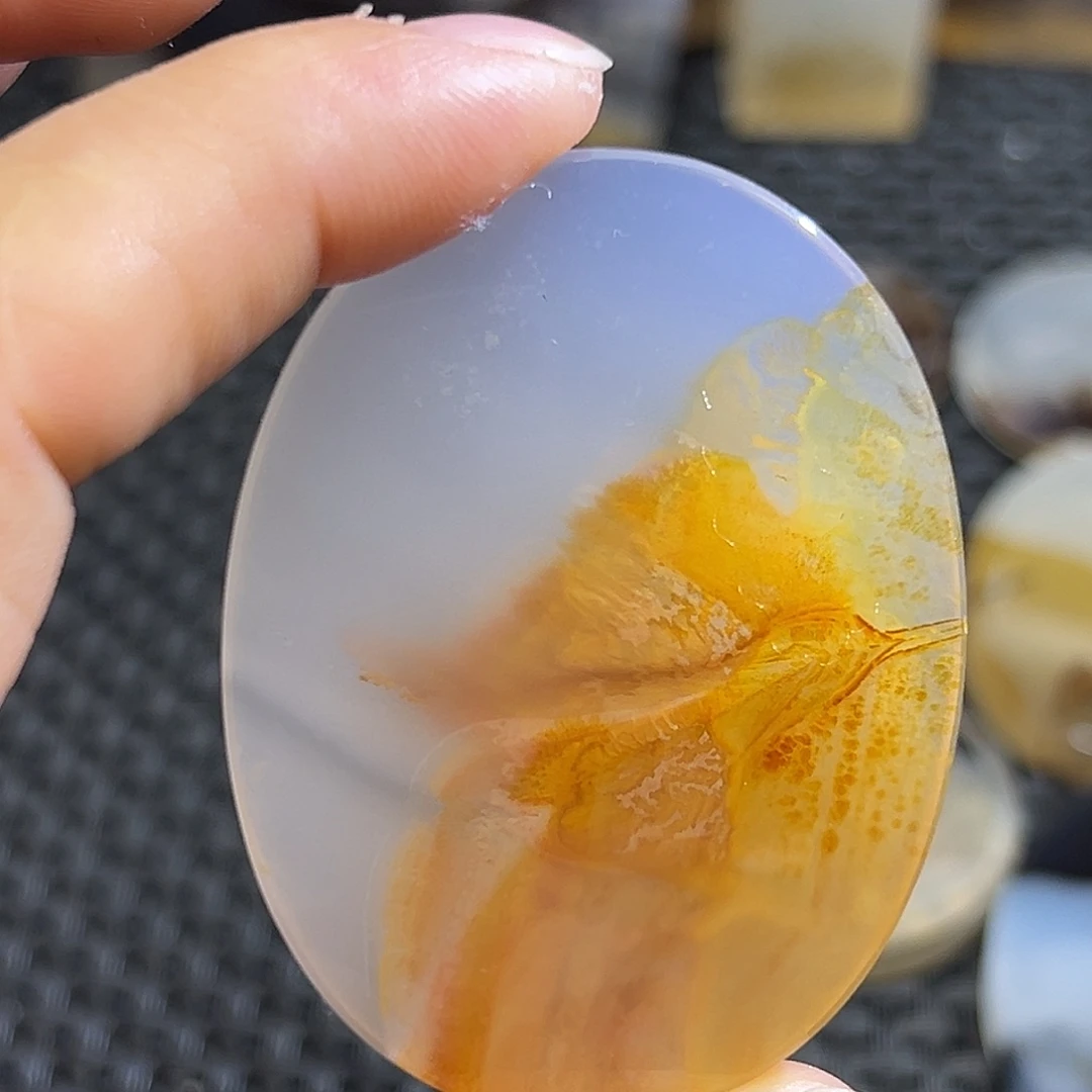 玛瑙/玉髓未镶嵌珠宝半成品