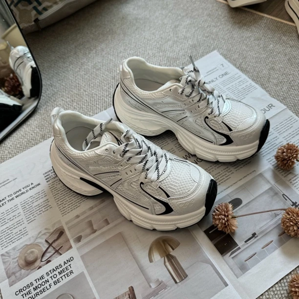 明星同款擦色设计老爹鞋2025春季新款透气休闲厚底增高运动鞋女鞋