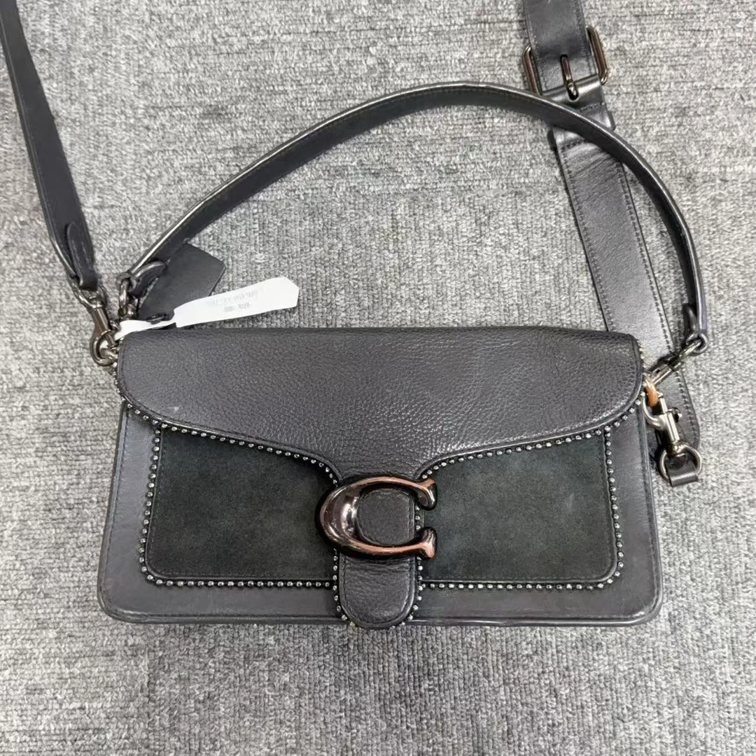 95新 COACH/蔻驰 蔻驰黑色经典单肩包