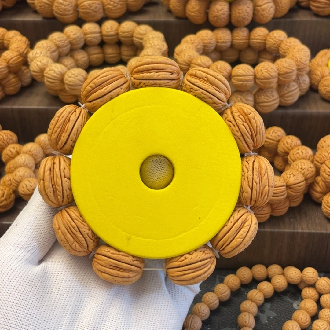 桃核手串大钱袋子