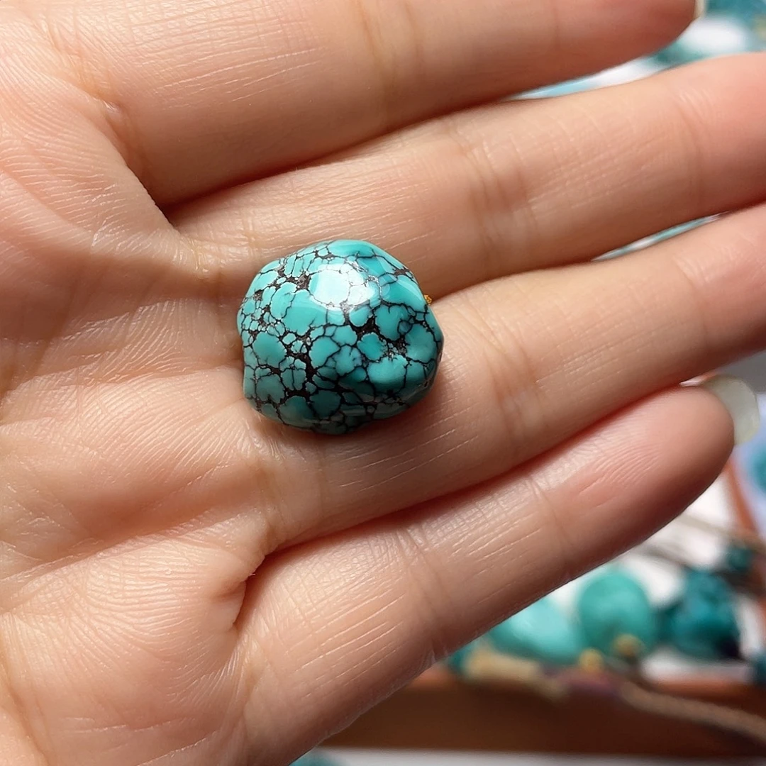 未镶嵌绿松石手镯