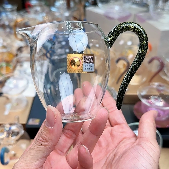 禾器黑金怡然公道杯