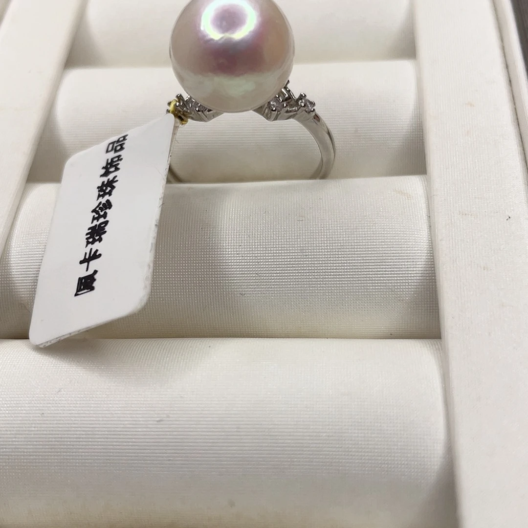 淡水珍珠吊坠(赠链)未镶嵌