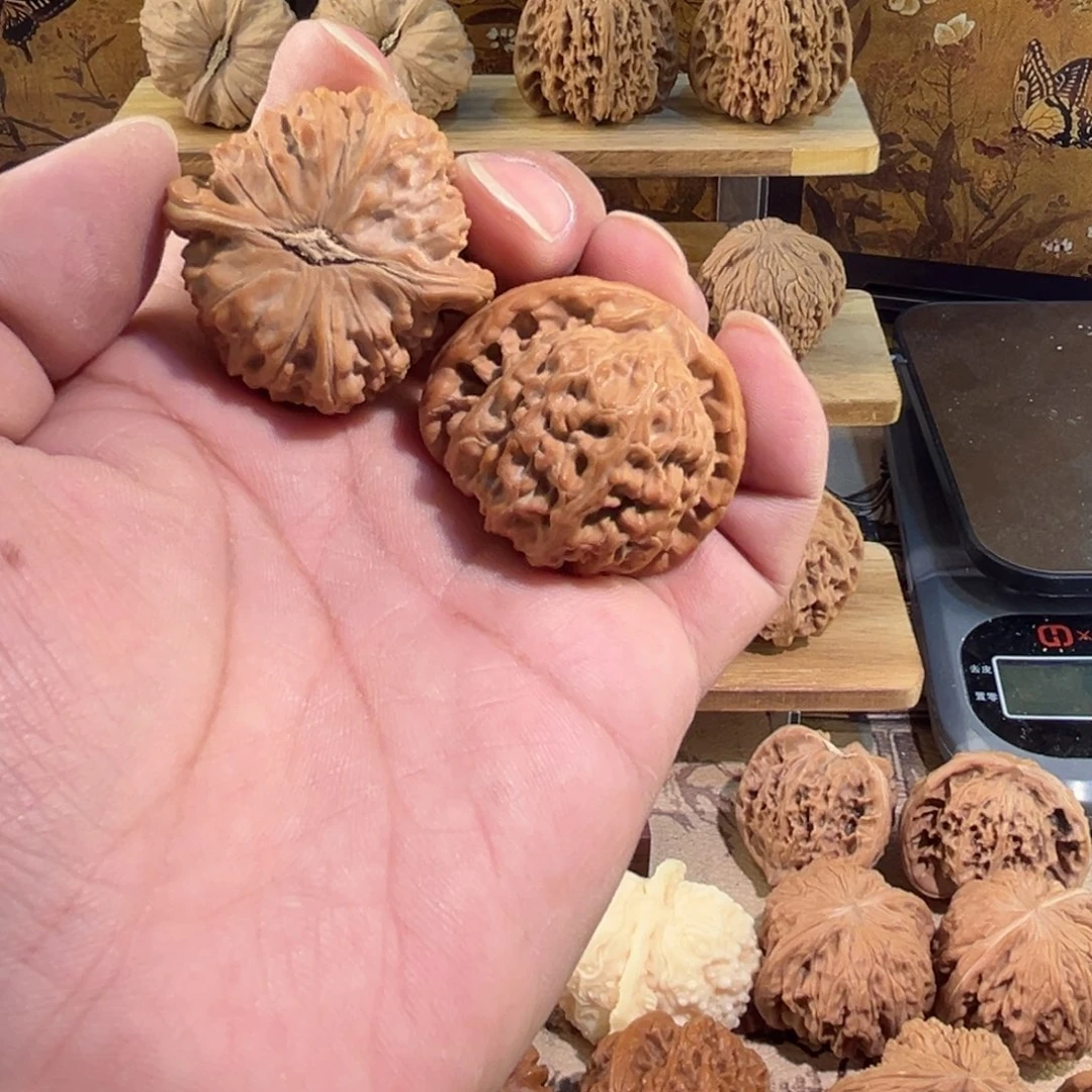 把件文玩核桃家***球