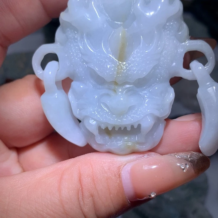 翡翠未镶嵌颈饰保真天然A货翡翠