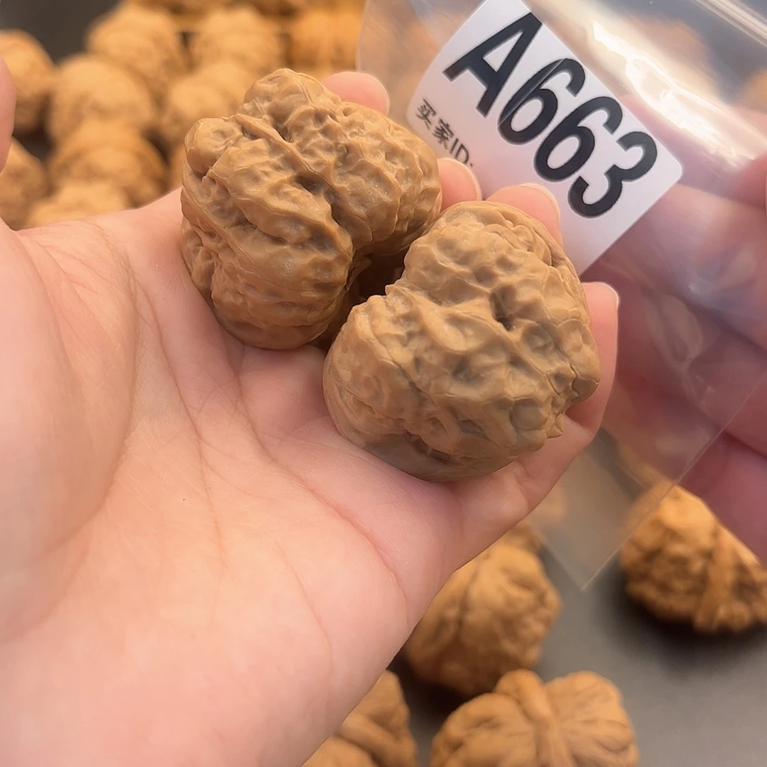 文玩核桃把件蛙蛙精品40