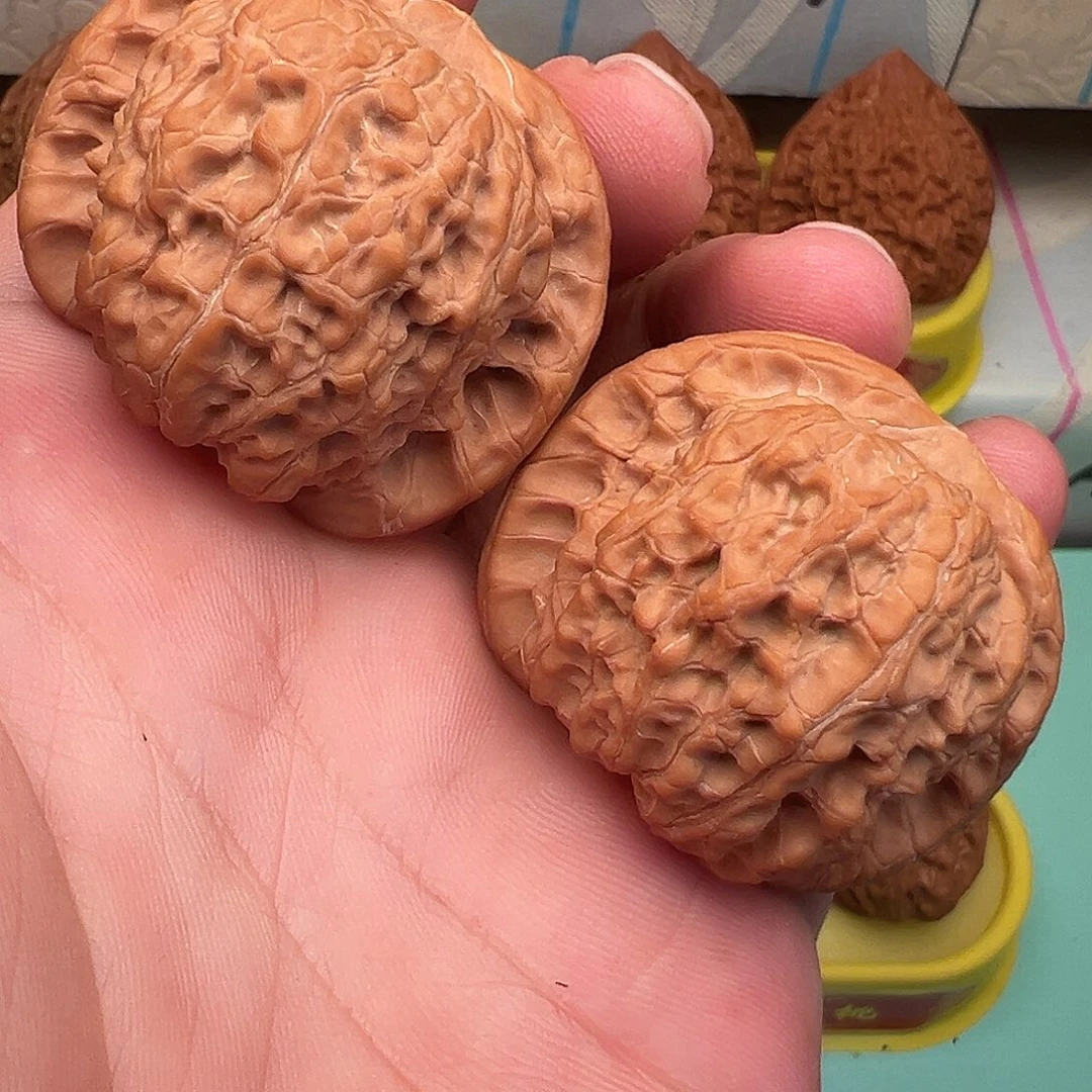 '***六吊坠文玩核桃血麒麟43