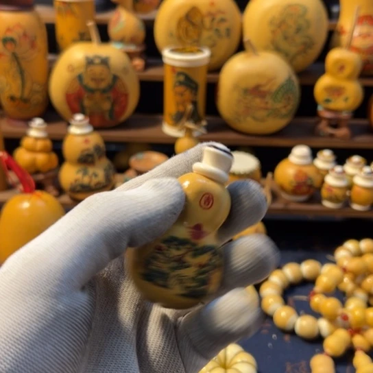 大***儿大叶紫檀（黑酸枝木类）