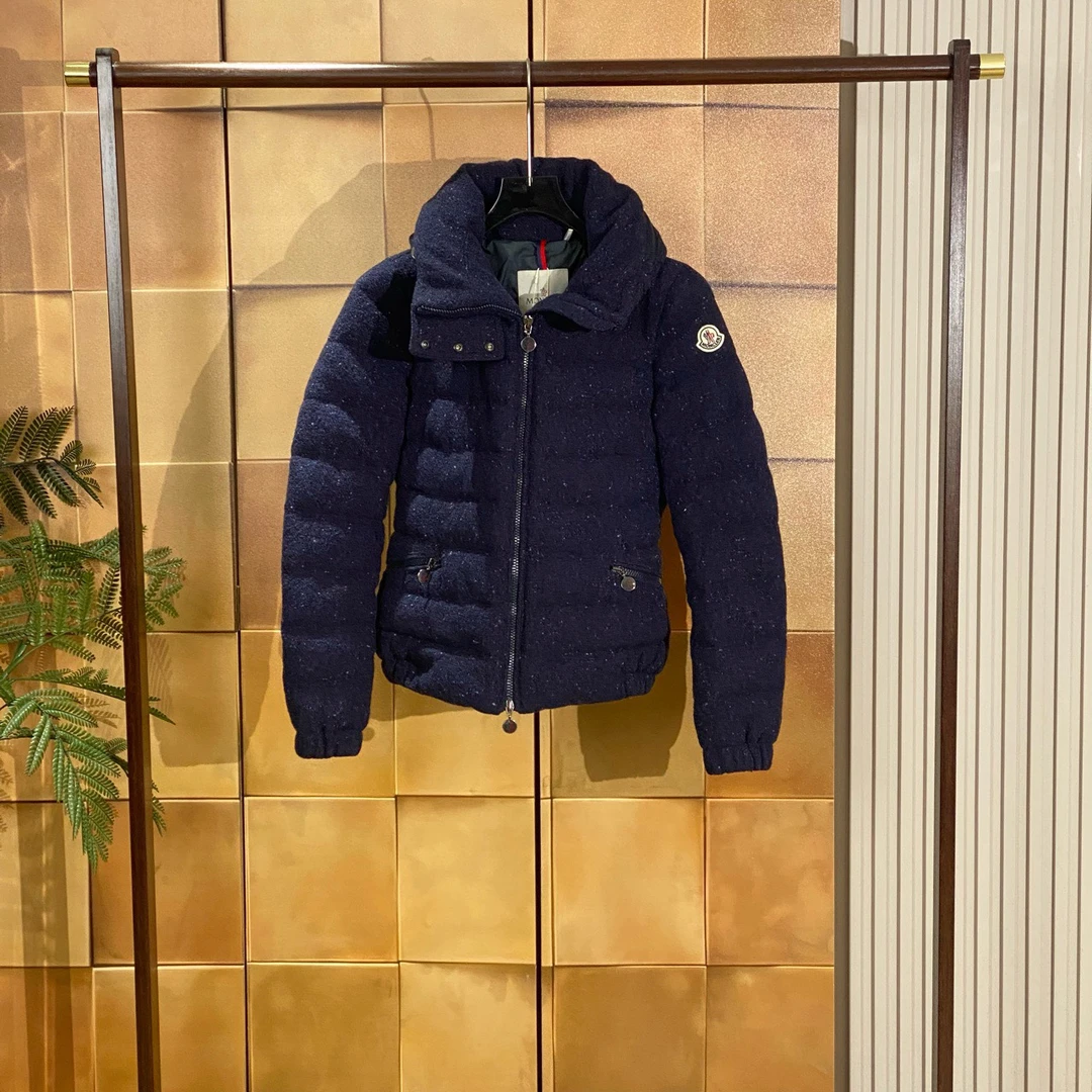 99新 MONCLER Sanglier蓝色雪花呢刺绣徽标logo羽绒服/0码//28474