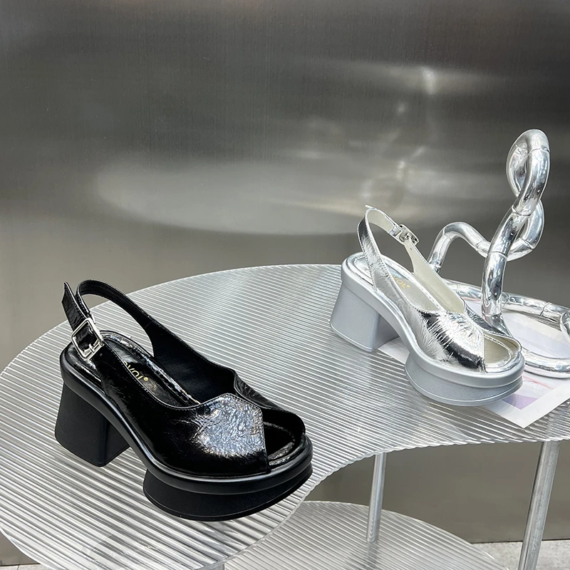 粗跟法式凉鞋女2025夏季新款露趾时尚小香风配裙子高跟鞋QG303-1