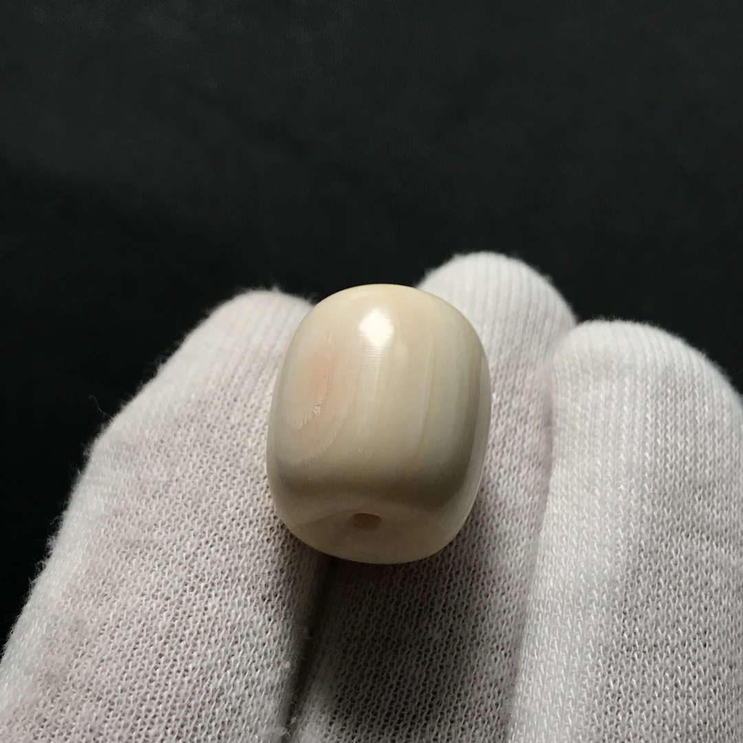 B22461 皮桶珠喇叭孔 只做天然猛犸牙