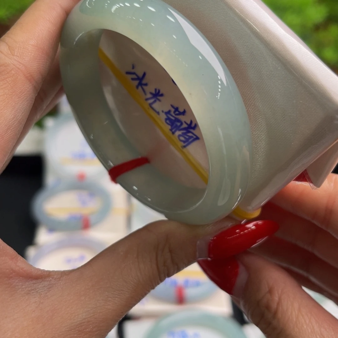 翡翠未镶嵌手镯缅甸