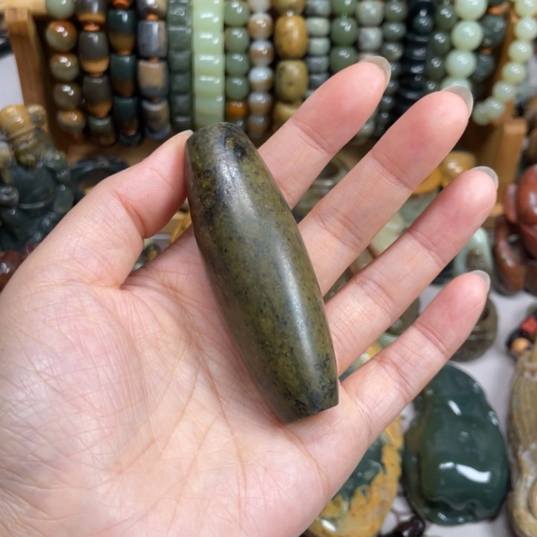 【闪购商品】岫岩河磨玉（透闪石质玉）未镶嵌把件