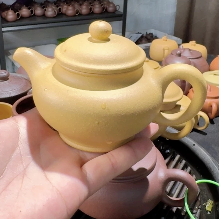 茶壶紫砂黄金段壶王掇只300cc