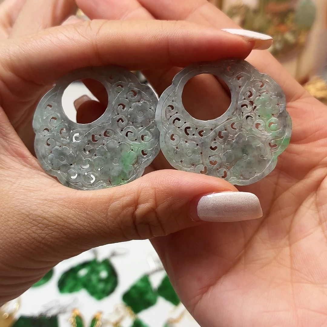 翡翠未镶嵌耳饰缅料