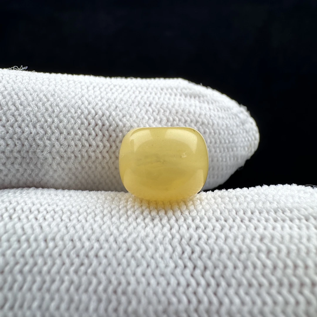 D1143天然原矿蜜蜡微瑕墩子10.2*8mm支持复检假一罚十