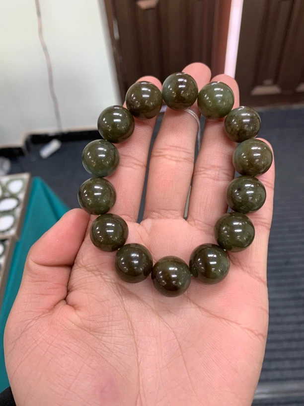 纯天然新疆和田玉卡16 A316
